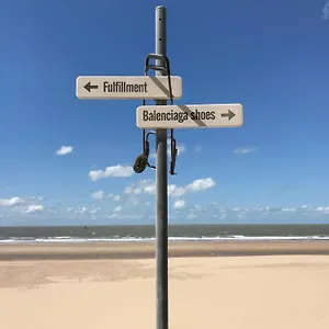 https://saintf_ostend.hotelsghent.com